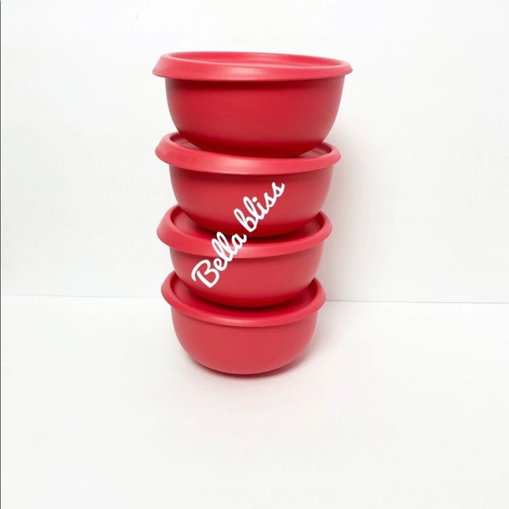 New Tupperware aloha home bowls